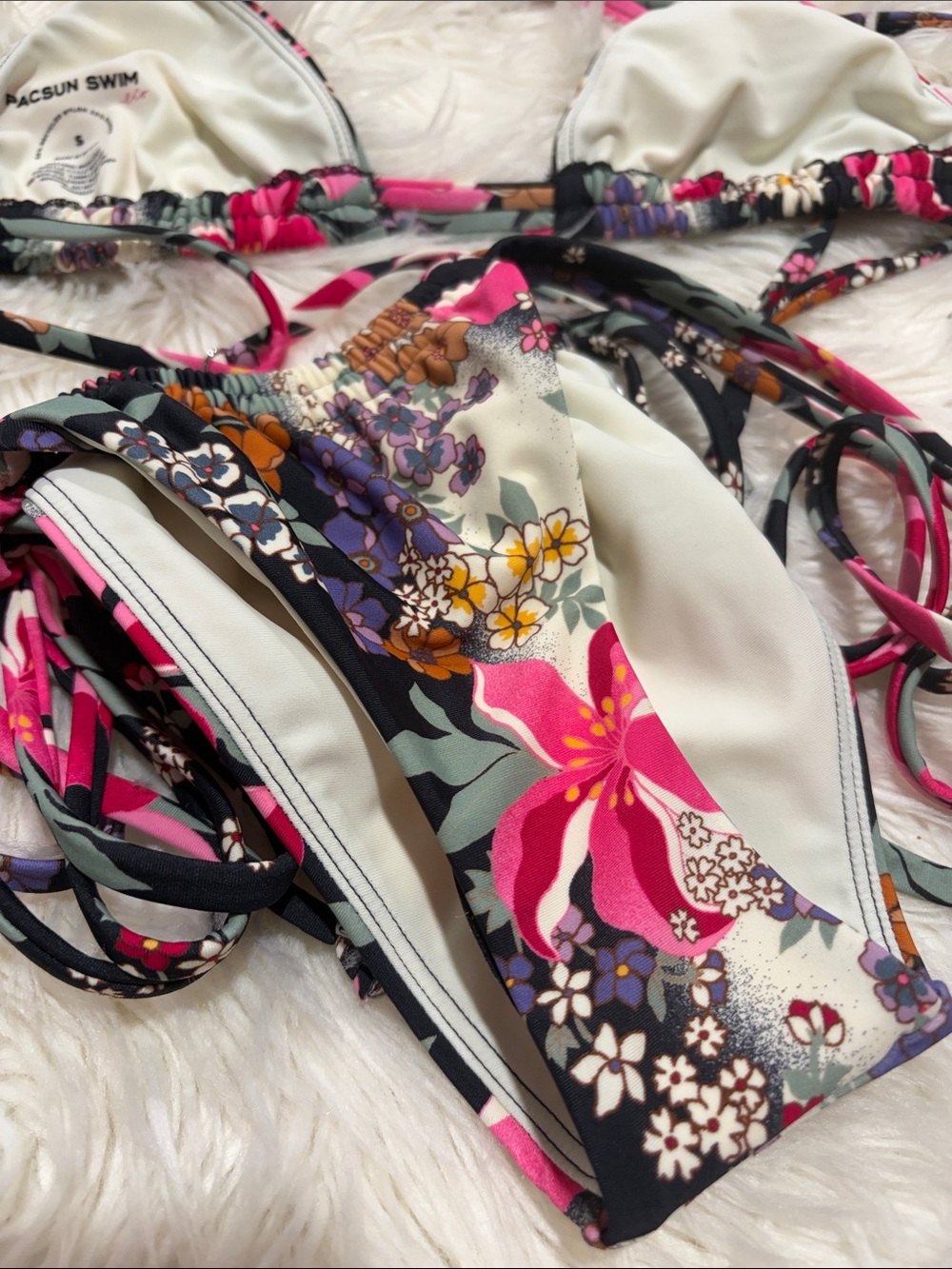 PacSun Pink Multi Floral Tie-Side Bikini - Picture 10 of 12